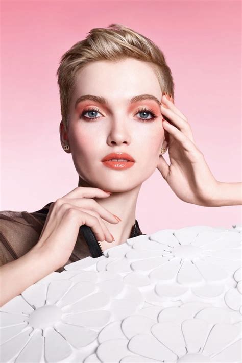 maquillage printemps 2021 dior|COLLECTION MAQUILLAGE PRINTEMPS 2021 – PURE GLOW .